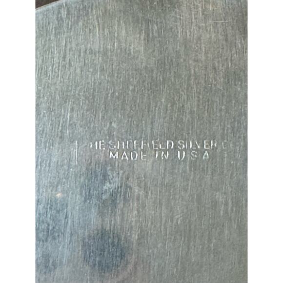 Sheffield silverplated chafing dish with 1.5 quart Pyrex bowl. - Picture 13 of 15